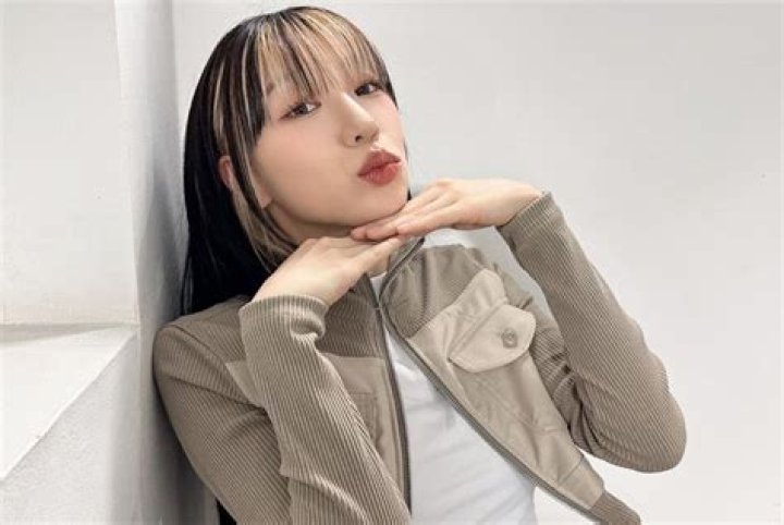 Bada Lee Age, Height, Net Worth, Family, BF, Bio & Wiki